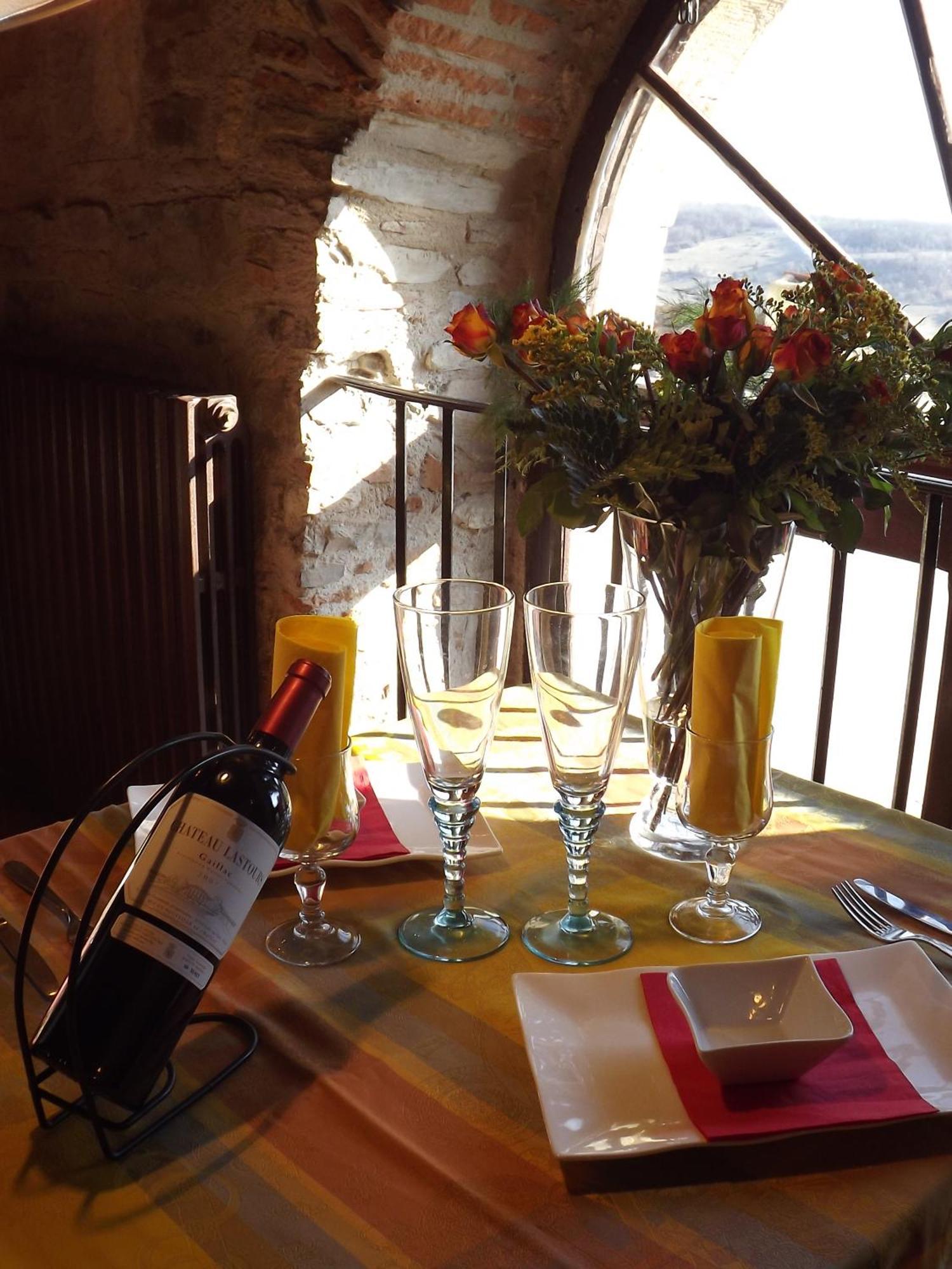 Auberge De La Halle Cordes Sur Ciel Dış mekan fotoğraf