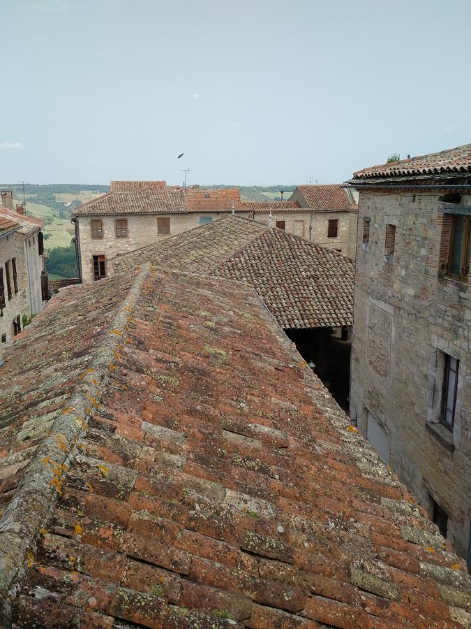 Auberge De La Halle Cordes Sur Ciel Dış mekan fotoğraf