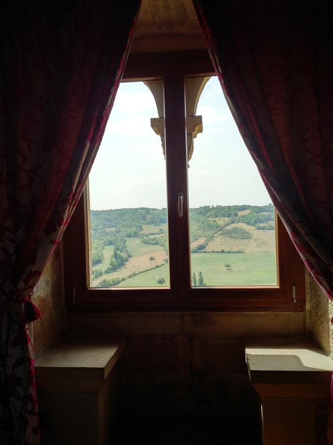 Auberge De La Halle Cordes Sur Ciel Dış mekan fotoğraf